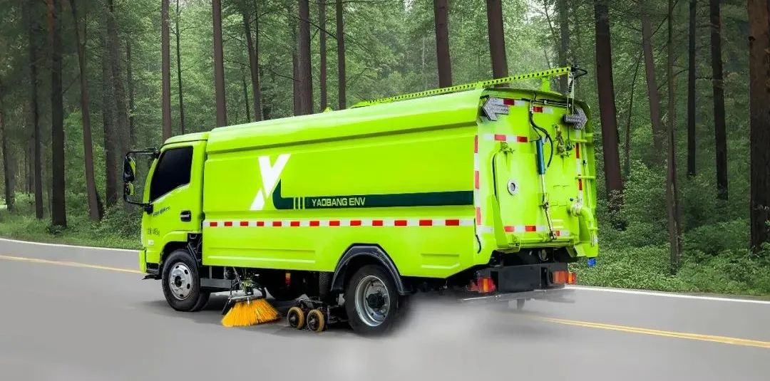 耀邦環(huán)境極光綠車輛